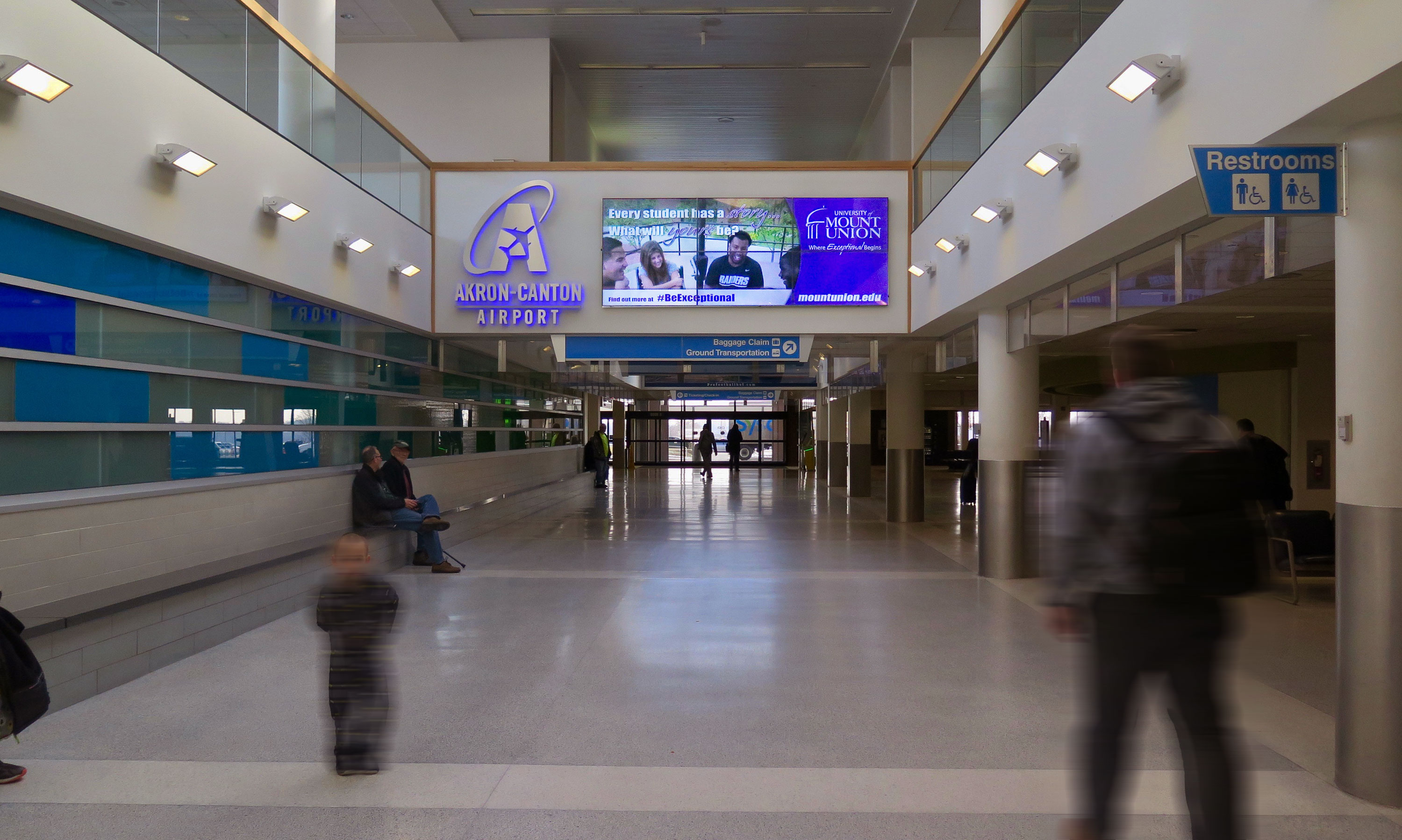 Clear Channel Airports AkronCanton Airport