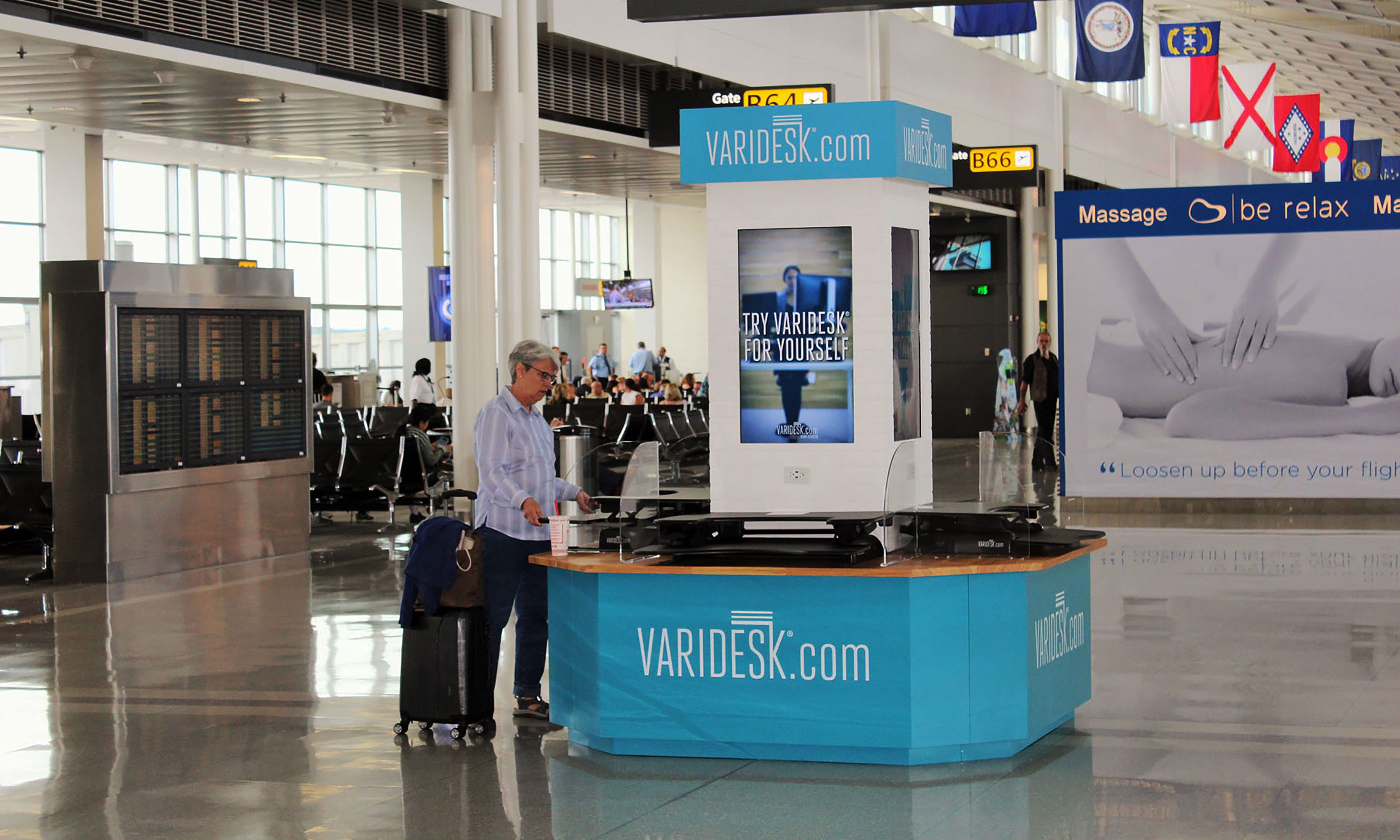 Clear Channel Airports Washington Dulles International Airport