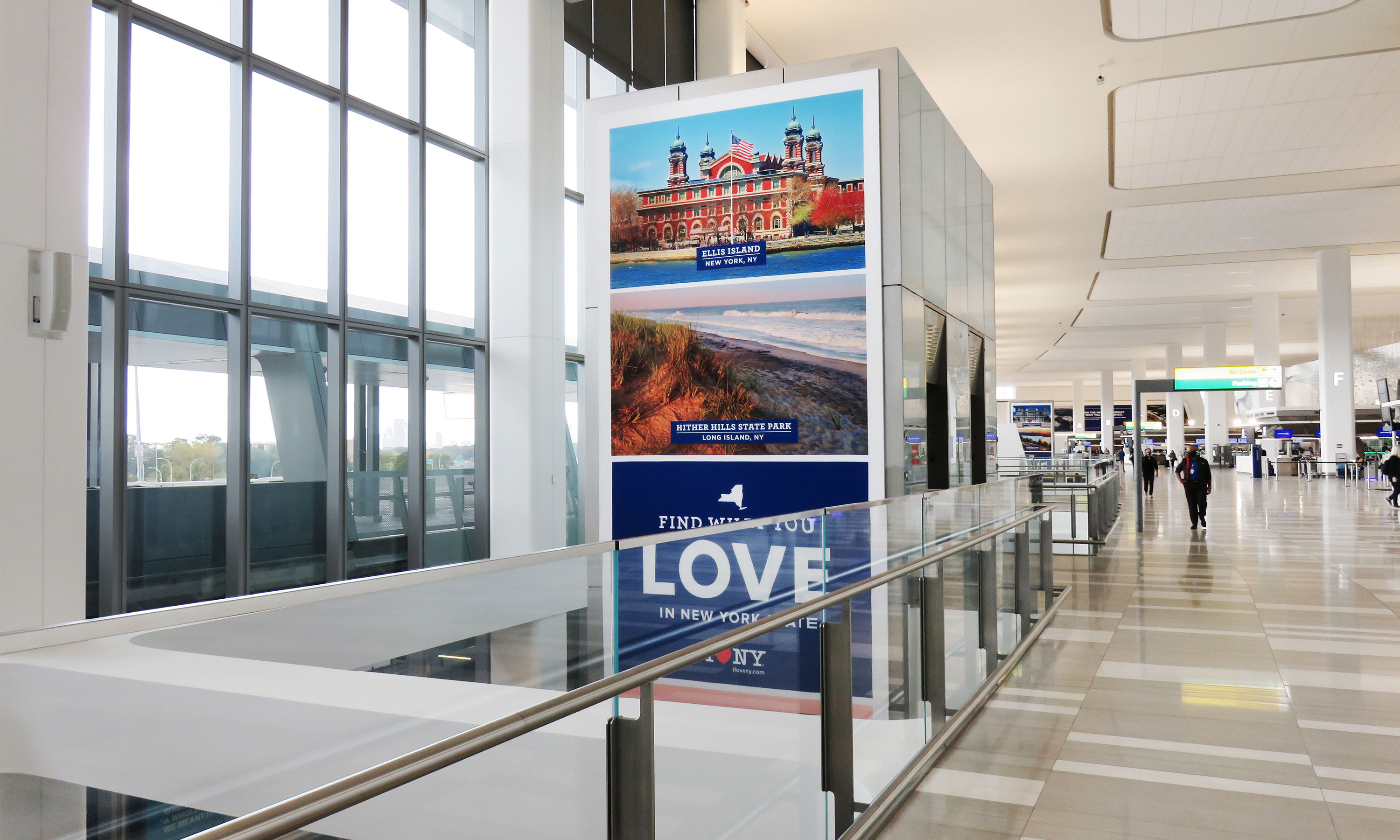 Clear Channel Airports LaGuardia Airport