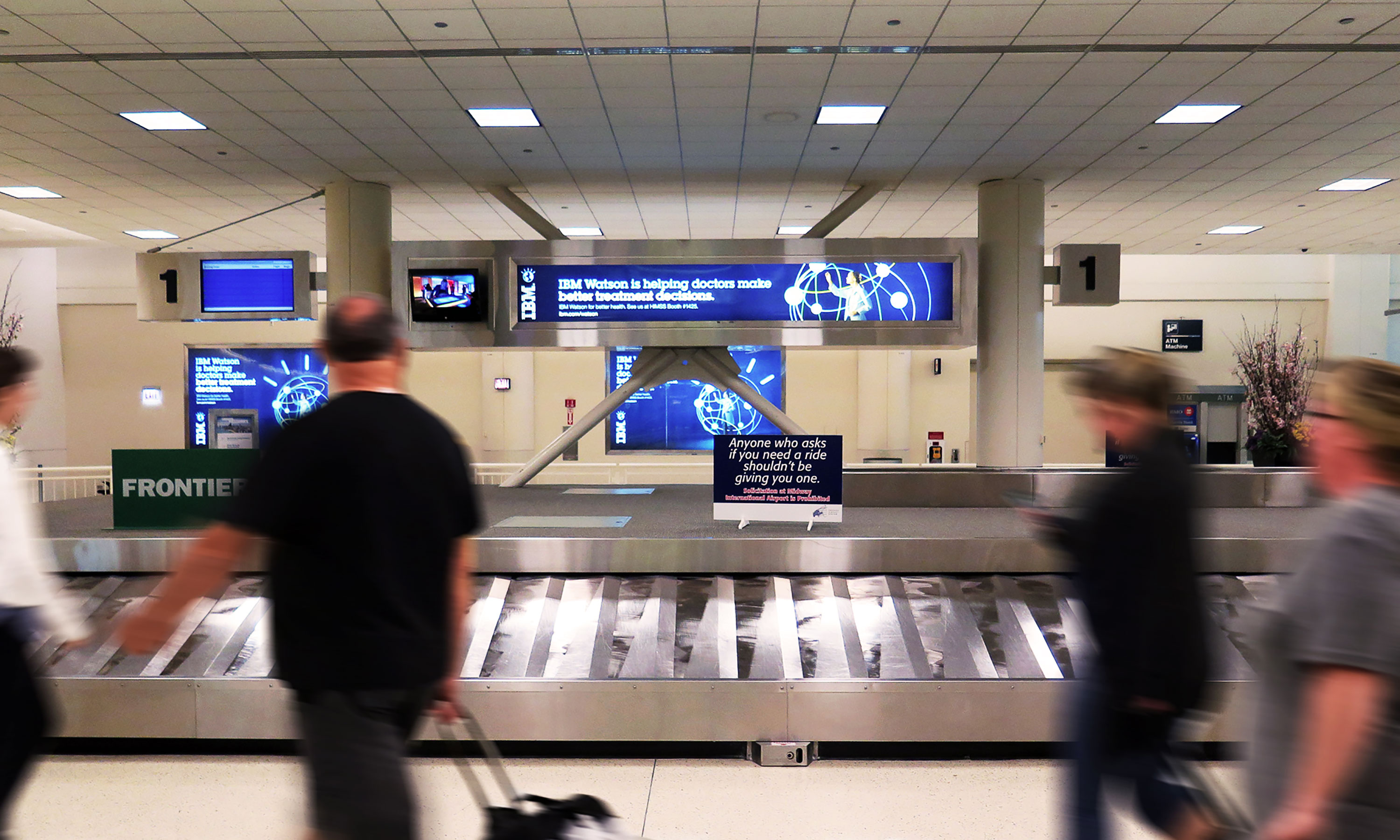 Clear Channel Airports Chicago Midway International Airport